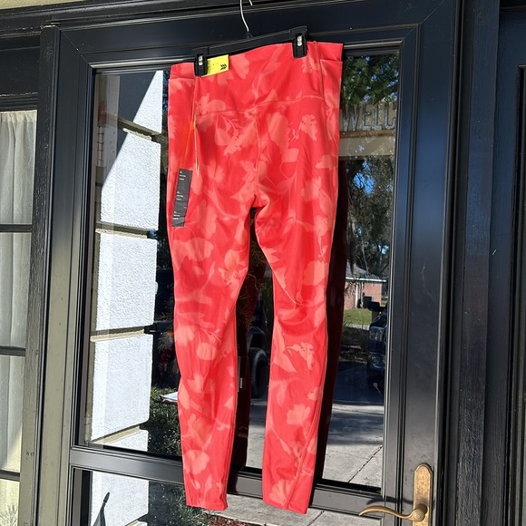 All In Motion brushed sculpt high rise leggings. Brand New! - Picture 3 of 8